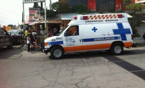 La ambulancia municipal atendió a los lesionados