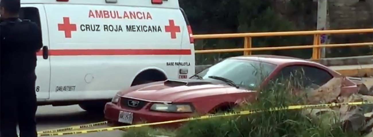 Hallan persona muerta en el interior de un vehículo en Tenancingo